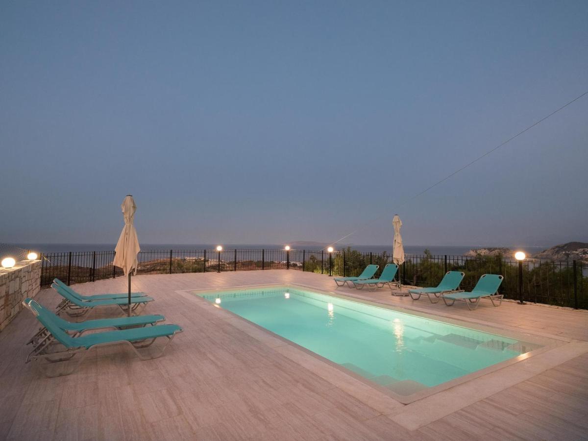 Villa Aura Pine Agia Pelagia  Exterior photo