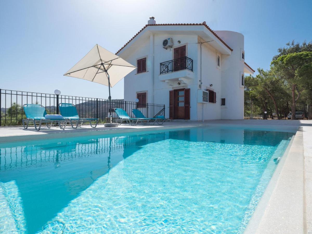 Villa Aura Pine Agia Pelagia  Exterior photo